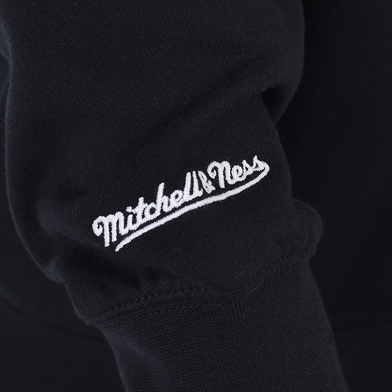 мужская черная толстовка Mitchell and ness Metallic Shadow Crew A0708644BLK - цена, описание, фото 3